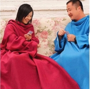 子谷川多功能毯 带袖子毯 毛毯 空调毯 1.3×1.8m 650g 【红色款】